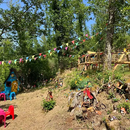 Campo de lujo Glamping Castel Dell'aquila