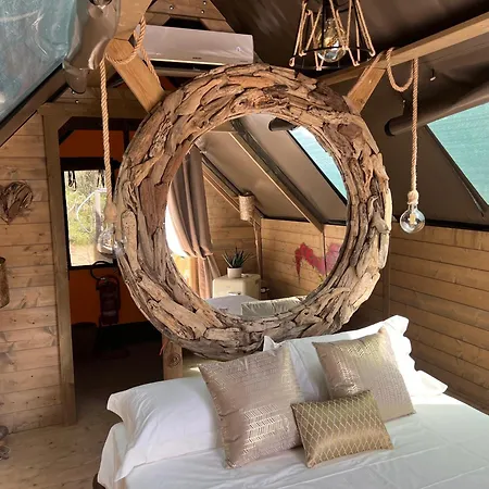 Glamping Castel Dell'aquila Luxury tent