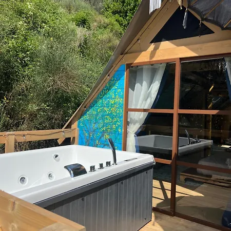 Luxury tent Glamping Castel Dell'aquila Gragnola